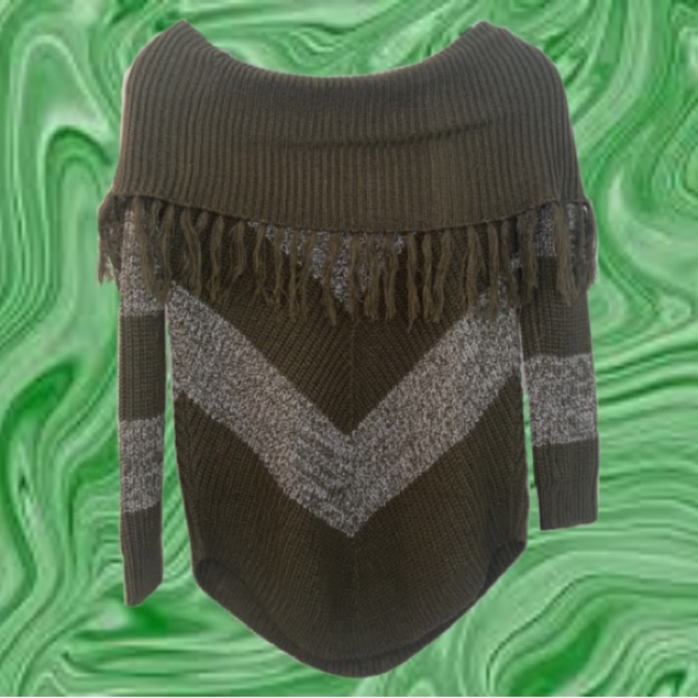 Derek Heart Off the Shoulder Sweater